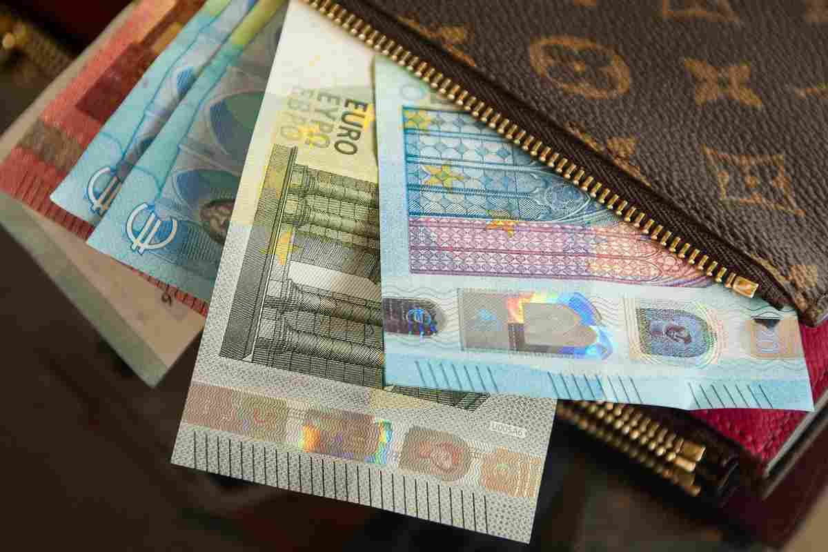 ISEE sopra i 25mila euro, tutti i Bonus che puoi richiedere