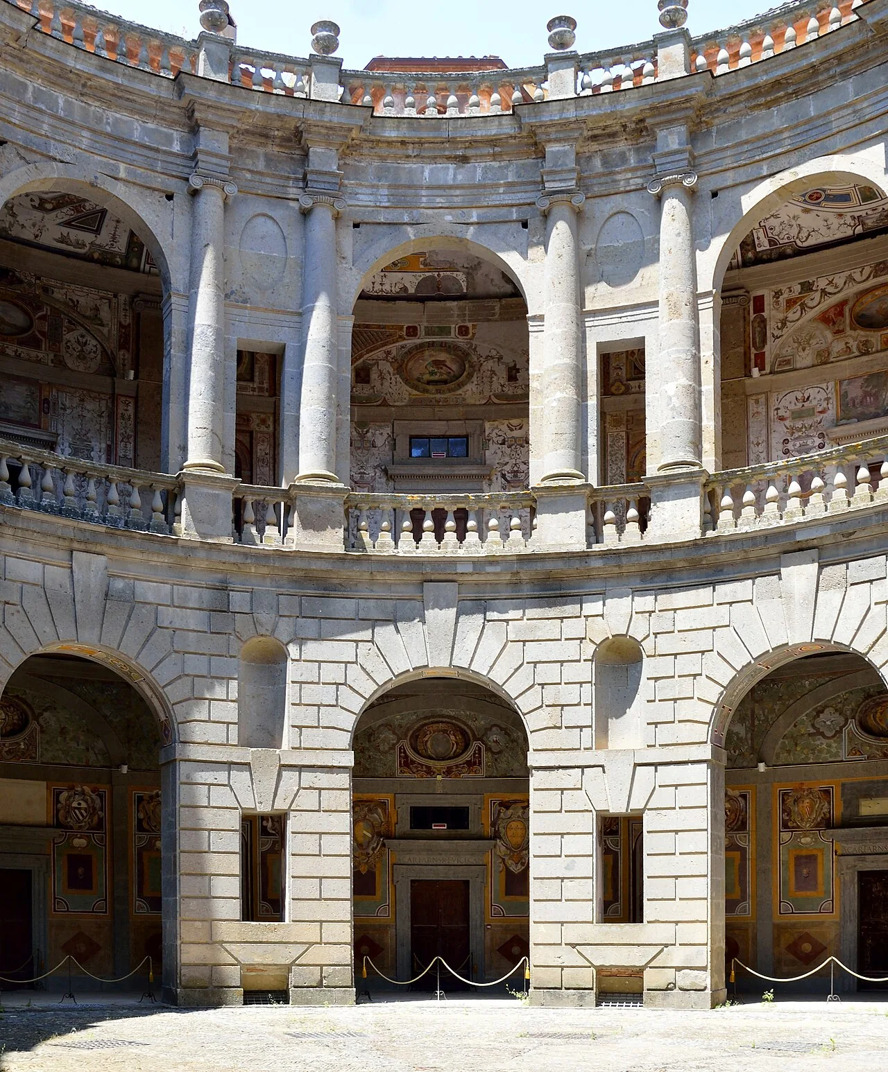 Palazzo Farnese rinasce dopo cinque anni: tra i restauri spunta un'opera attribuita a Michelangelo (2)