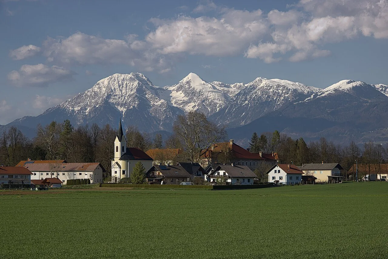 Kamnik, la città medievale slovena tra castelli e cime frastagliate